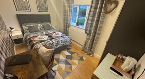 Brick lodge house - Image 2