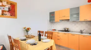 Bezauberndes Apartment mit Babybett Spielplatz Grill WiFi - Image 4