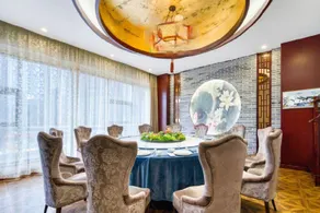 Qingdao Airport Fuhua Hotel (Hong Kong Middle Road) 青岛机场富华酒店 - Image 5
