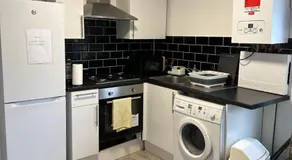 Beautiful Hoe Street First Floor one bedroom apartment B Walthamstow - Image 3