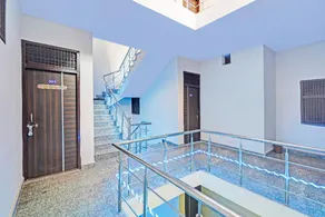 Hotel O Four Square Guest House - Image 4