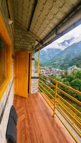 Aurum Valley Premium Duplex| Tirthan by Homeyhuts - Image 3