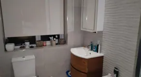 single room available - Image 2