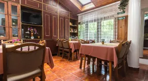 Mohacsi Guesthouse - Image 4