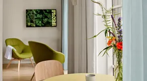 Flora Apartment Hotel - Image 5