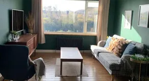 Tenby house for 6 with 2 parking spaces - Image 2