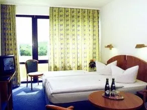 Hotel Am Tiergarten - Image 4