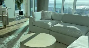 Luxury Designer Suite with Rooftop Pool, Gym - Image 4