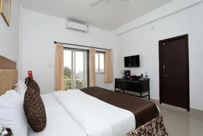 Hotel O Home Home Modern Stay - Image 5