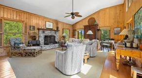 Easy Breezy home by Peace Vacations - Image 3