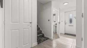 Large Family House with free parking - 3 bedrooms 6 beds - Image 5