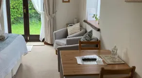 Church Farm Hartham - Image 2
