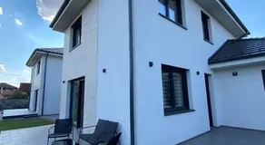TWIN HOUSE - Image 3