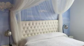 Apartamento en el centro con garaje, terraza, wifi, climatización y piscina - Image 2