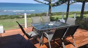 Elandra Hayborough - Pet Friendly No Fencing - No Linen Included - Image 4