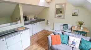 Cuddfan at Swallow Cottage - Image 3