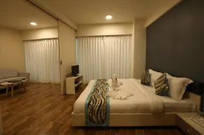 Lavish 2 bedroom serviced apartment - Image 2