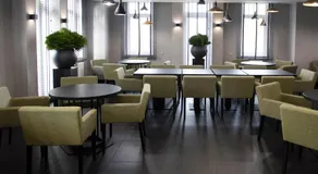 Hotel Central - Image 4