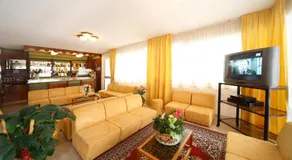 Hotel Devon Rooms & Breakfast - Image 2