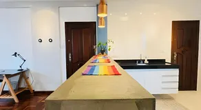 Apto Lúmina, 2Q, espaço de trabalho, Wifi, localização central, ampla e confortável - Image 5