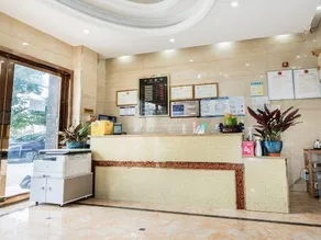 Yatai Business Hotel - Image 2