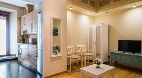 Casa con piscina junto catedral de sevilla - Image 2