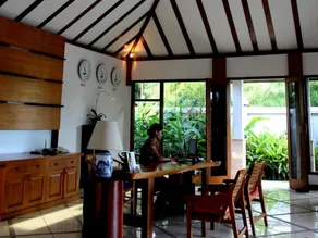 Lombok Beach Villa - Image 3