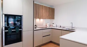 NEW Luxury South Manchester Flat - Image 5