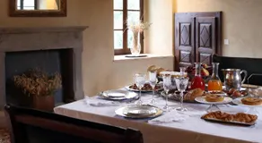 Castello di Viano - Image 4