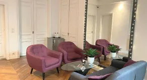 Paris Square - Image 2
