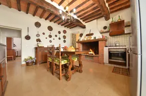 Villa with exclusive pool - Image 3
