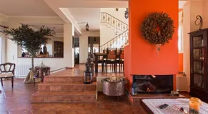 NV Luxury Villa - Image 3