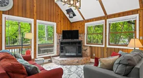 The Gingerbread House - 4 BR chalet, Sunroom, Deck, sleeps 10, modern amenities - Image 5