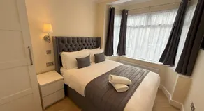 Apartment 20 @ Excel London - Image 2