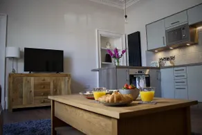 Kirk View Apartment - Image 4
