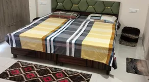 fully furnished 3bhk flat - Image 2