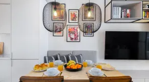 WHome | Prime Location Luxury Apartment - Image 5