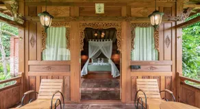 Nishiyama Wooden House - Image 2