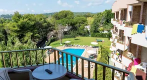 Aparthotel Las Mariposas - Image 2
