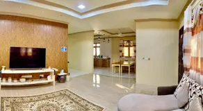 Endhaa, Divers Home - Image 2
