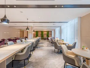 Lavande Hotel Guangzhou Baiyun International Airport Yingbin Avenue - Image 5