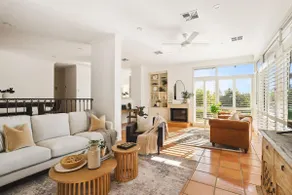 Coastal Retreat-Spacious 4BR Walk to Beach - Image 2