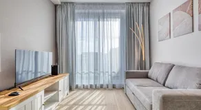 Elegant and bright one bedroom apartment in central location AFRE1-1 - Image 2