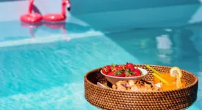 Evala luxury rooms with pool and garden - Image 5
