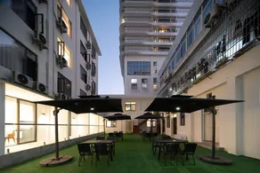 Yintian Holiday Hotel - Image 3