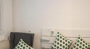 Hársfaapartman és vendégház - Image 2