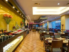 Dalian Grand Continent International Hotel - Image 4