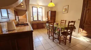 Gîte de charme dans ferme lorraine avec jardin clos, à proximité de sentiers et base de loisirs - Image 5