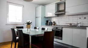 PortHouse Apartments - Image 5