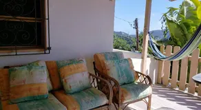 Little Indigo Apartments - Image 4